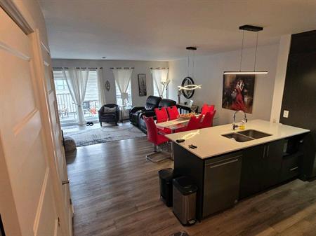 Appartement Style condo 4½ à louer, 2 chambres, 1 salle de bain