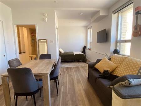 Cession de bail - Loft tout inclus et meublé à Ste-Foy