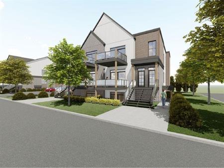 4 1/2 à louer à Cowansville, Quartier Papineau , disponible maintenant et pour aout, animaux acceptés