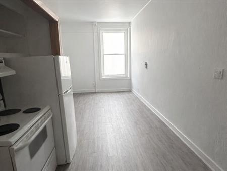 Studio Tout Inclus Au Centro à Louer