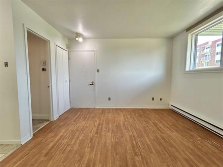 Colline Appartements Appartement 3 ½ à Louer Sainte-Foy / Sillery Juillet 2026