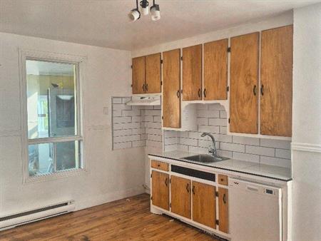 Shawinigan logement 5 1/2
