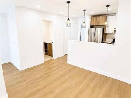 2 CH - 1 SDB - Montréal - $1,700 /mo