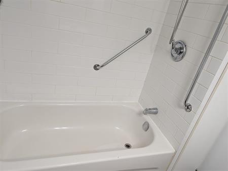 2 CH - 1 SDB - Québec - $1,249 /mo