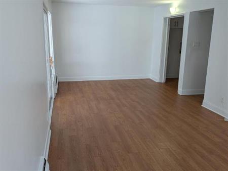 2 CH - 1 SDB - Québec - $1,249 /mo