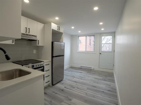 2 Beds 1 Bath - 4750 Avenue Linton, Montréal