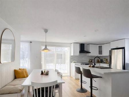 Appartement avec grande cour arrière - Repentigny - 2 chambres et 1 salle de bain ***mois d’août gratuit***