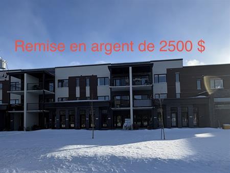 4½ à Bromont - J’offre 2500$ En Plus!