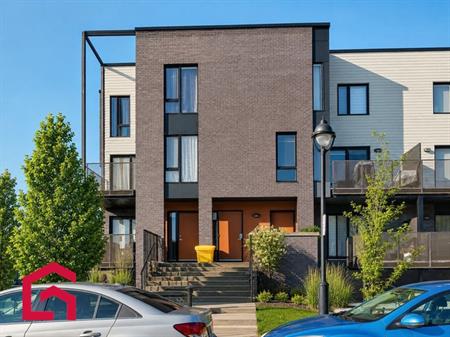 Appartement Mercier/Hochelaga-Maisonneuve (Montréal) À Louer