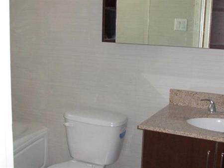 🌟**CONDO SPACIEUX, LUMINEUX ET ENSOLEILLÉ – 2 CHAMBRES FERMÉES